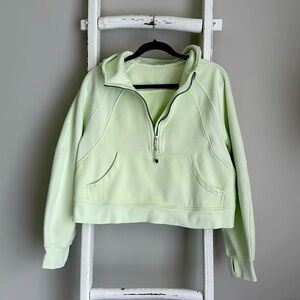 lululemon cropped hoodie size M/L